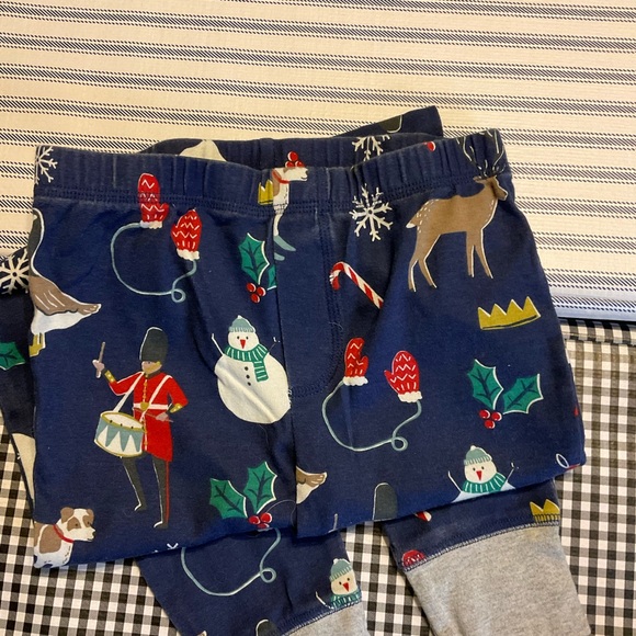 Mini Boden 12 days of Christmas pajama set size 10 - Picture 6 of 8